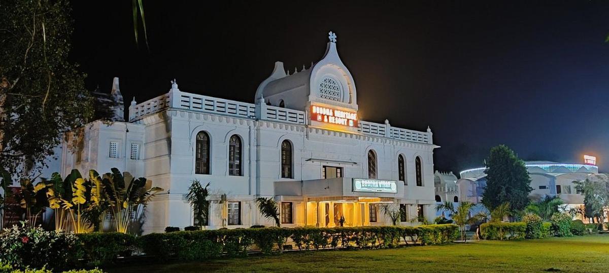 Buddha Heritage Resort Bodh Gaya Exteriör bild